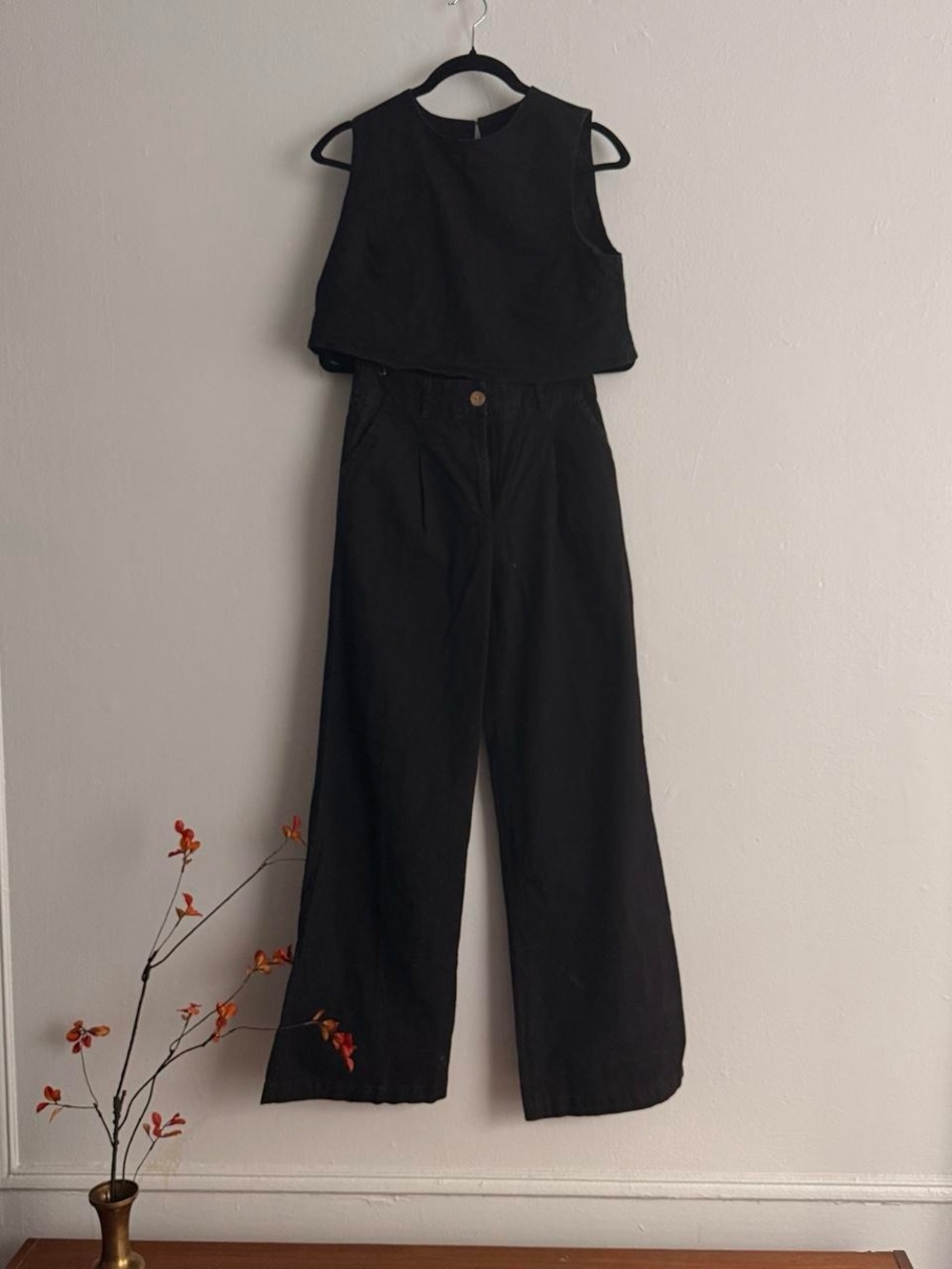 Black Linen Set